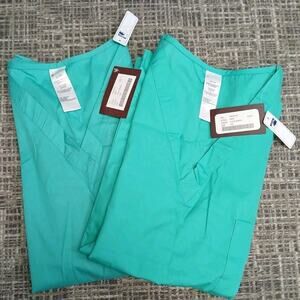 Harriton Unisex Green Scrubs Top Size 5XL New With Tag lot of 2